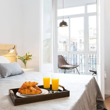 The Collection - Beautiful 4bd 4ba In Eixample District Appartement *