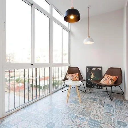 Beautiful 4bd 4ba In Eixample District