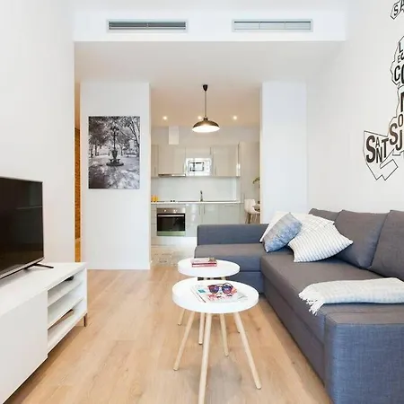 Beautiful 4bd 4ba In Eixample District Appartement *