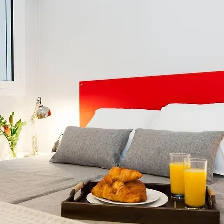 Beautiful 4bd 4ba In Eixample District *